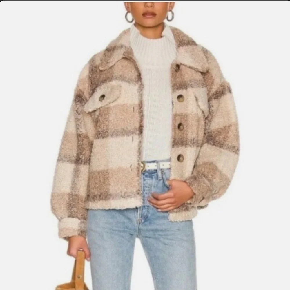 BB Dakota Cream and Brown Teddy Jacket - Plaid to See You